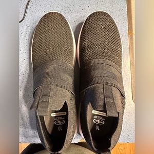 Black tennis shoes (slip on) size 10. Brand new. Only tried on.